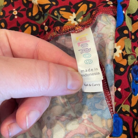 TC NWOT LuLaRoe Leggings C01 5175 - Picture 3 of 3